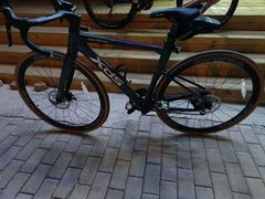 -道路口单车爱瓦士dahon大行