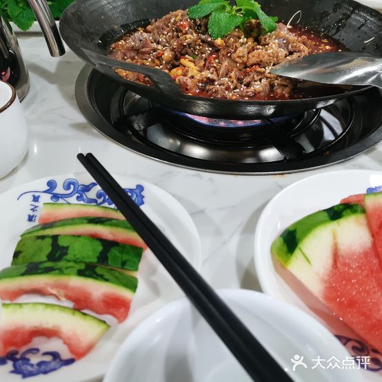 清真顶顶牛干锅牛肉(新迎店)