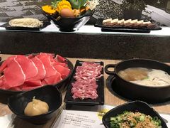 -呷哺呷哺(新世界百货望京店)