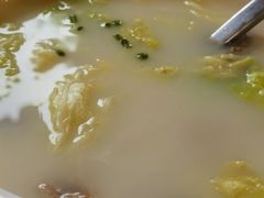 鸭架白菜豆腐汤-月福京味斋·烤鸭店·北京菜(鼓楼总店)