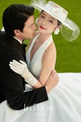 -乐派诗婚纱摄影
