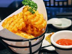-上井精致料理自助餐(松雷店)