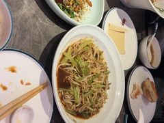 -闫府私房菜·百年鲁菜(恒隆店)