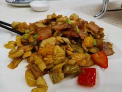 -兴龙酒店(合作路店)