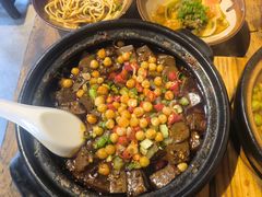 -有红鸡毛店·砂锅菜(抚琴夜市店)
