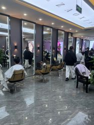 -藤野造型烫染·漂发