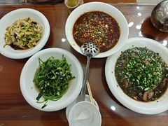 -椒香川流不息川菜馆(二七北路店)