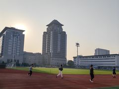 -北京大学五四田径场
