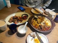 -纳鲁孜·新疆特色餐厅(上海悦荟广场店)