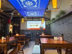 -唐师傅湘西名菜馆(武陵路店)