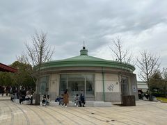 -喜茶(迪士尼小镇·平行宇宙店)
