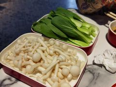 -欧提汗·新疆餐厅·清真(银都路店)