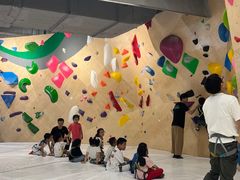 -ROCKPLUS攀岩馆(环宇城店)