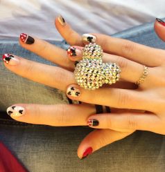 -Miss·A日式美甲美睫