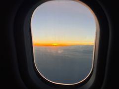 -东方航空(虹桥路店)