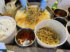 卷凉皮-安徽阜阳卷馍(西单店)