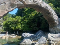 -石台牯牛降景区