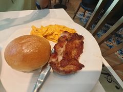 香煎蒜蓉鸡扒饭配饮-翠华餐厅(宝安壹方城店)