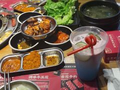 -青瓦炭韩潮烤肉(花园道店)