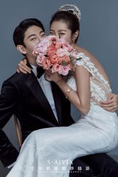 -雪中彩影婚纱摄影·微光艺术中心