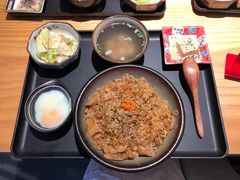 幸福满满牛丼-八全十满(大南店)