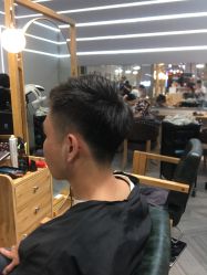点击看大图 -苏豪路易士·嘉玛发廊