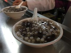 -芳婆糕团店(王府大街店)