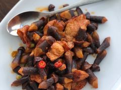 鸡枞菌炒猪颈肉-名佳荟