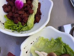 -伴山牛贵州黄牛肉火锅·苗疆非遗艺术餐厅(上海首店)