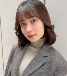 -变画·发型STUDIO