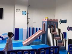 -蓝旗亲子游泳(万达广场店)