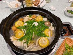 -烹然四季椰子鸡火锅(团结湖总店)