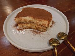 -芭莉与彩虹西餐厅(成都合生汇店)