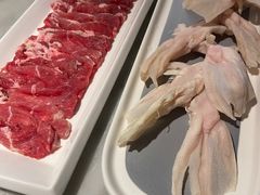 -尚尚仙·酸汤猪手·猪肚鸡火锅(华联万柳购物中心店)