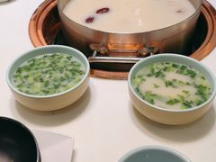-洪氏嗨捞·猪肚鸡火锅(阳光天地店)