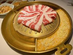 -猪啊牛呀羊啊铜盘烤肉(正大广场店)