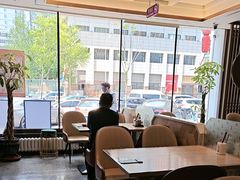 -六泰居·尔滨地标·东北菜(泰山路店)