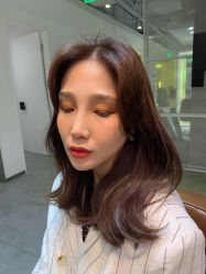 -AYO SALON