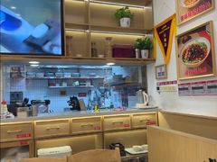 -弄堂咪道-饭香·面香·馄饨香(兴梅店)
