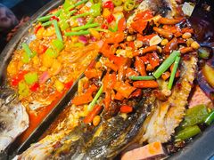 -鸣记脆皮烤鱼·海鲜烤鱼(三八广场店)