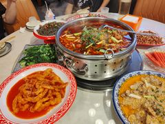-牟记江湖特色重庆菜鱼蛋青蛙黄鳝海参(巴南区鱼洞鲁能店)