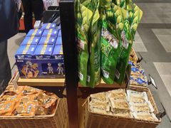 -来伊份(龙之梦长宁店)
