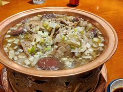 杀猪菜-蛟河庄稼院(临河街店)