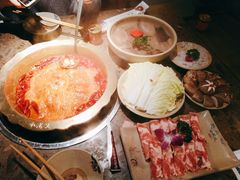 -小龙坎火锅(湖滨银泰in77店)