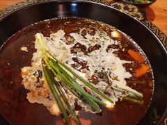 -三道苗苗鱼·美蛙黄辣丁(八里店)