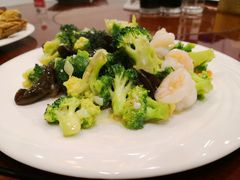 虾仁西兰花-回香楼大连新派清真菜