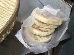 -眼镜粑粑