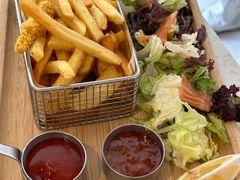 -ins森林童话餐厅coffee&bistro