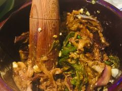 皮蛋青椒擂茄子-费大厨辣椒炒肉(万家丽一店)