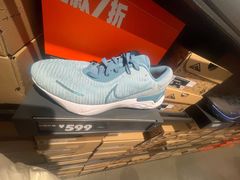 -NIKE上海青浦优选体验店